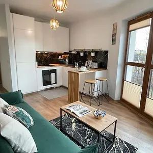 New One Bedroom With Balcony Apartament